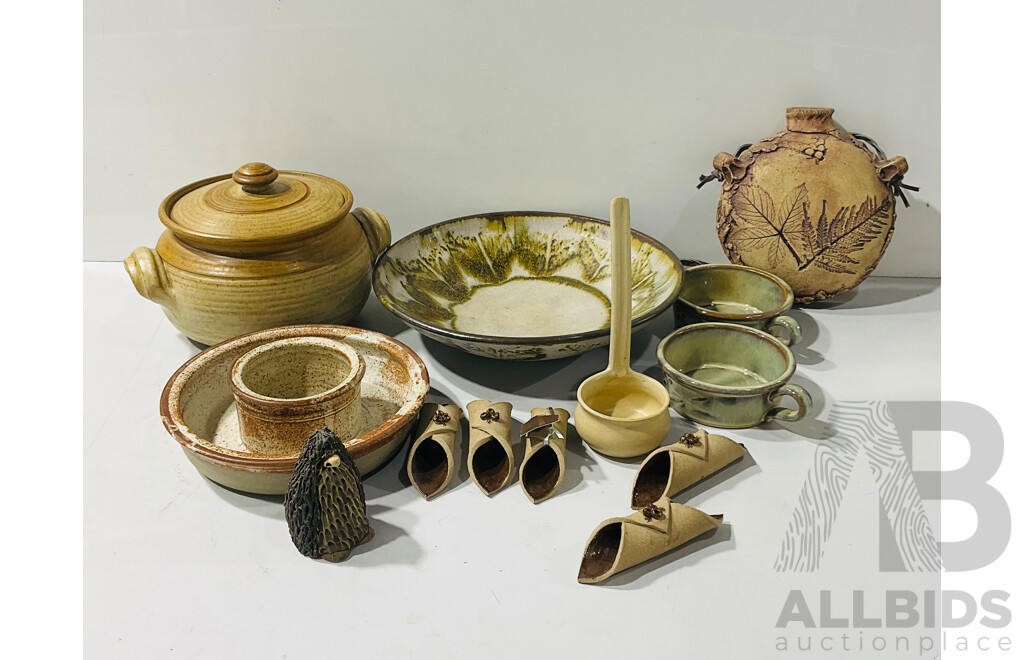 Collection Australian Studio Pottery Including Set Five Napkin RIngs by Gumtree Pottery, Lidded Tureen, Large Charger Initialled to Base and More