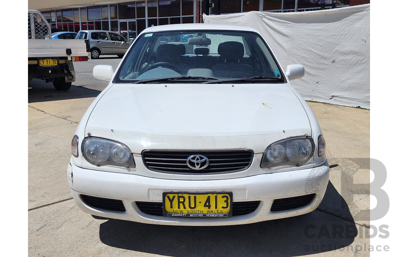 2/2001 Toyota Corolla Ascent AE112R 4d Sedan White 1.8L