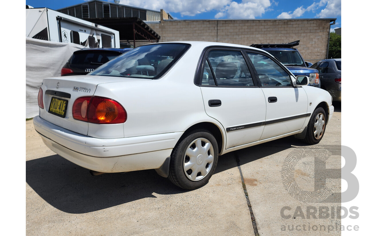 2/2001 Toyota Corolla Ascent AE112R 4d Sedan White 1.8L