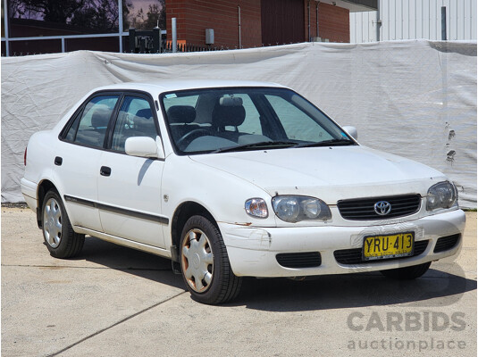 2/2001 Toyota Corolla Ascent AE112R 4d Sedan White 1.8L