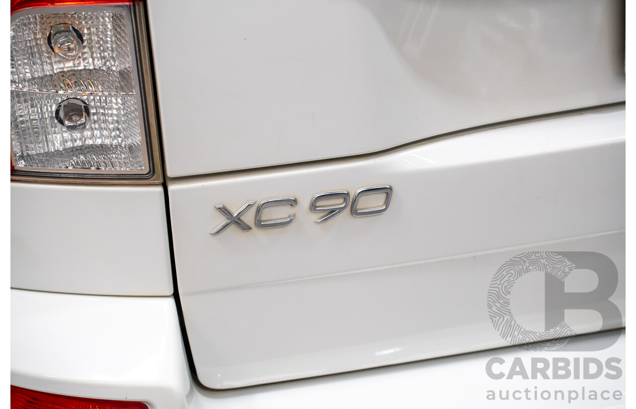 7/2014 Volvo XC90 D5 R-Design (AWD) MY14 4d Wagon White Turbo Diesel 2.4L -7 Seats