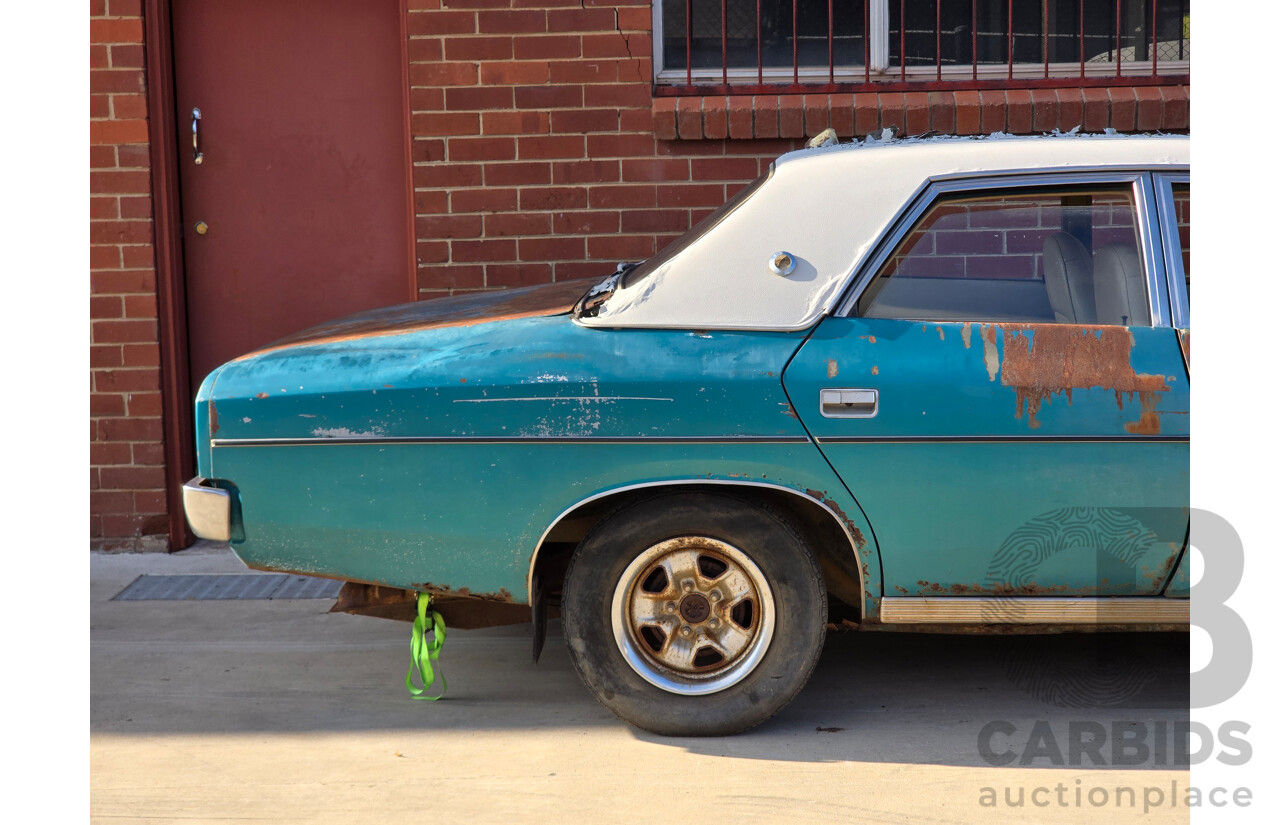 9/1976 Chrysler Valiant VK Regal 4d Sedan Crystal Turquoise V8 5.2L