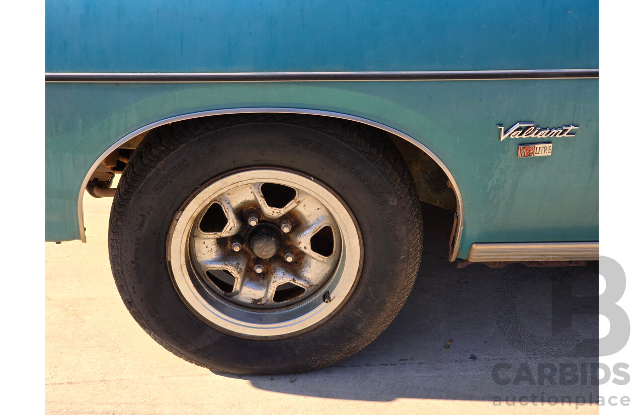 9/1976 Chrysler Valiant VK Regal 4d Sedan Crystal Turquoise V8 5.2L