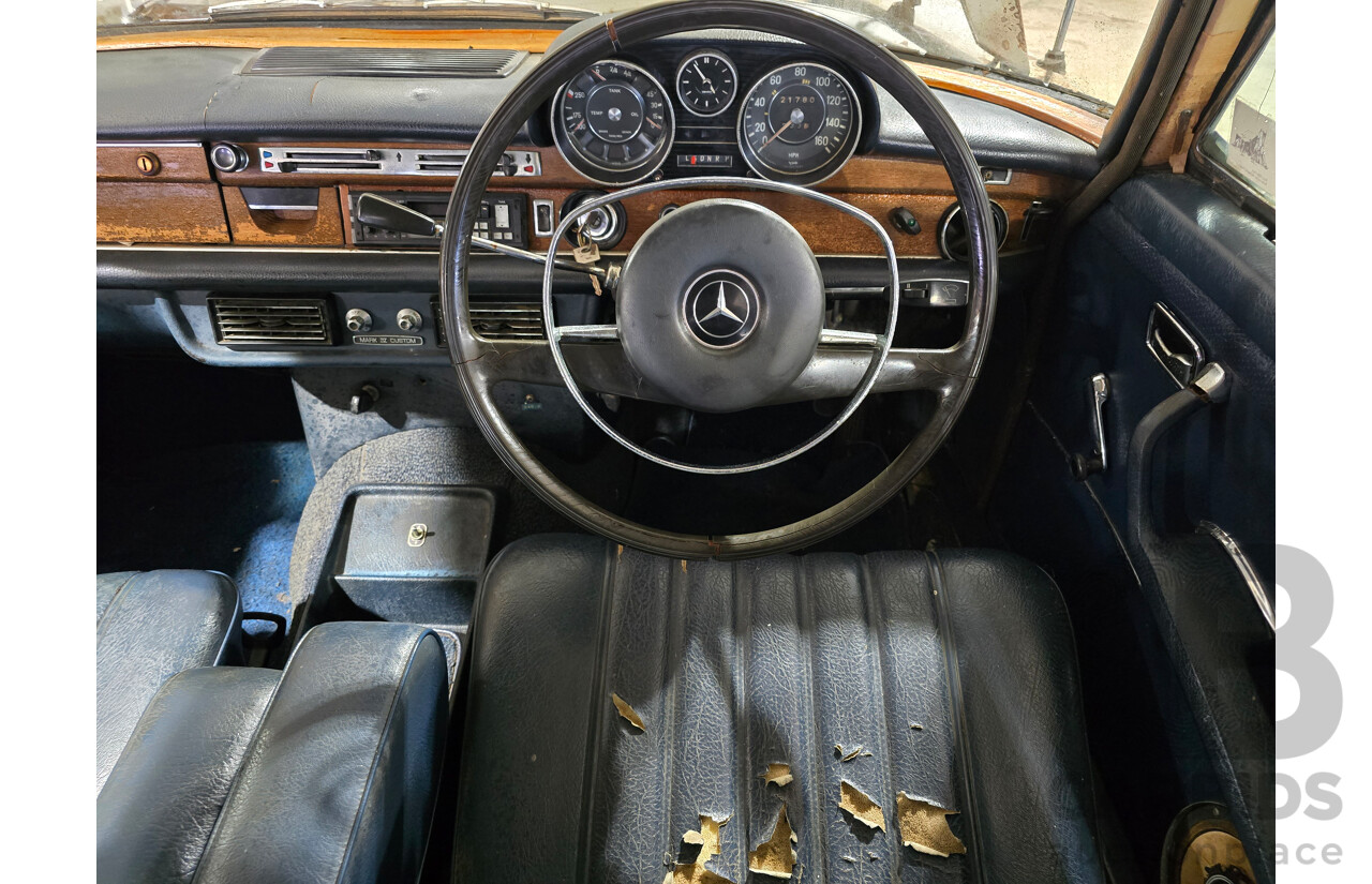 11/1971 Mercedes Benz 280SE 3.5 W108 4d Sedan Silver V8 3.5L