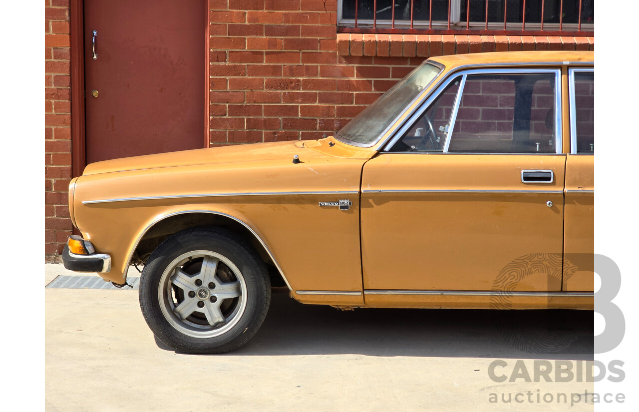 3/1972 Volvo 164E 4d Sedan Orange 3.0L