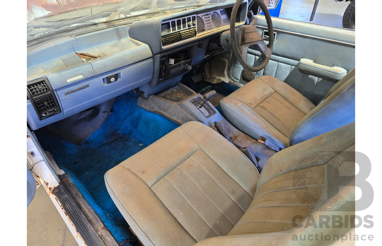 6/1979 Holden VB Commodore 4d Sedan White 3.3L