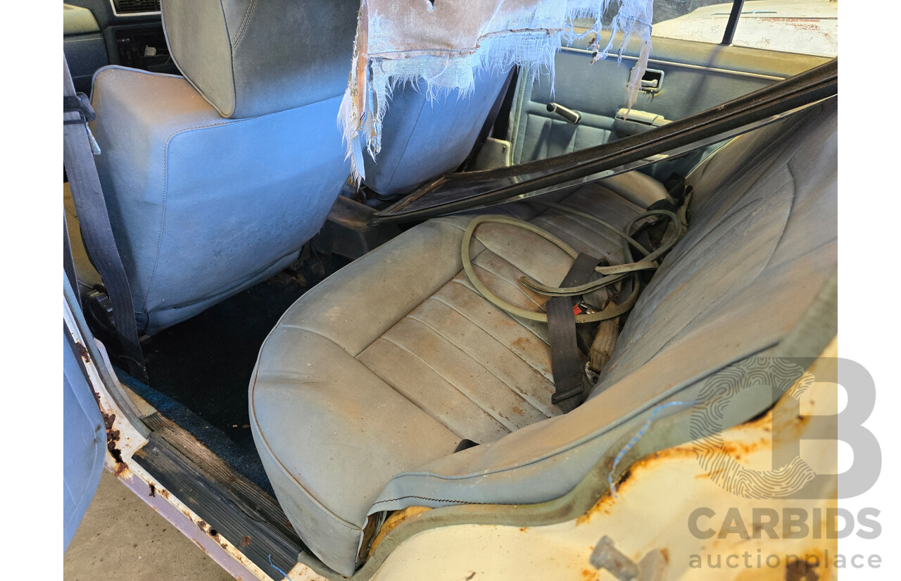 6/1979 Holden VB Commodore 4d Sedan White 3.3L