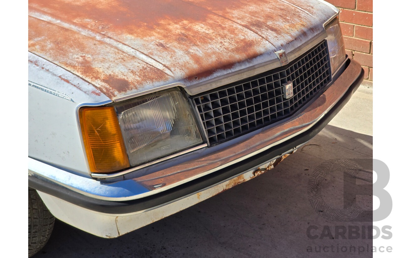 6/1979 Holden VB Commodore 4d Sedan White 3.3L