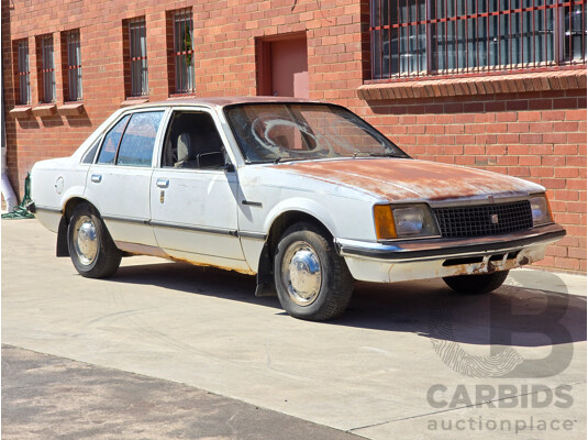 6/1979 Holden VB Commodore 4d Sedan White 3.3L