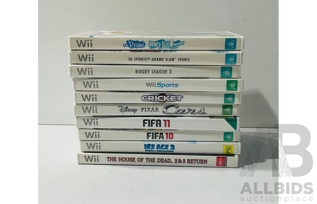 Collection of Wii Video Games Including Fifa 10, Fifa 11, Wii Sports and More