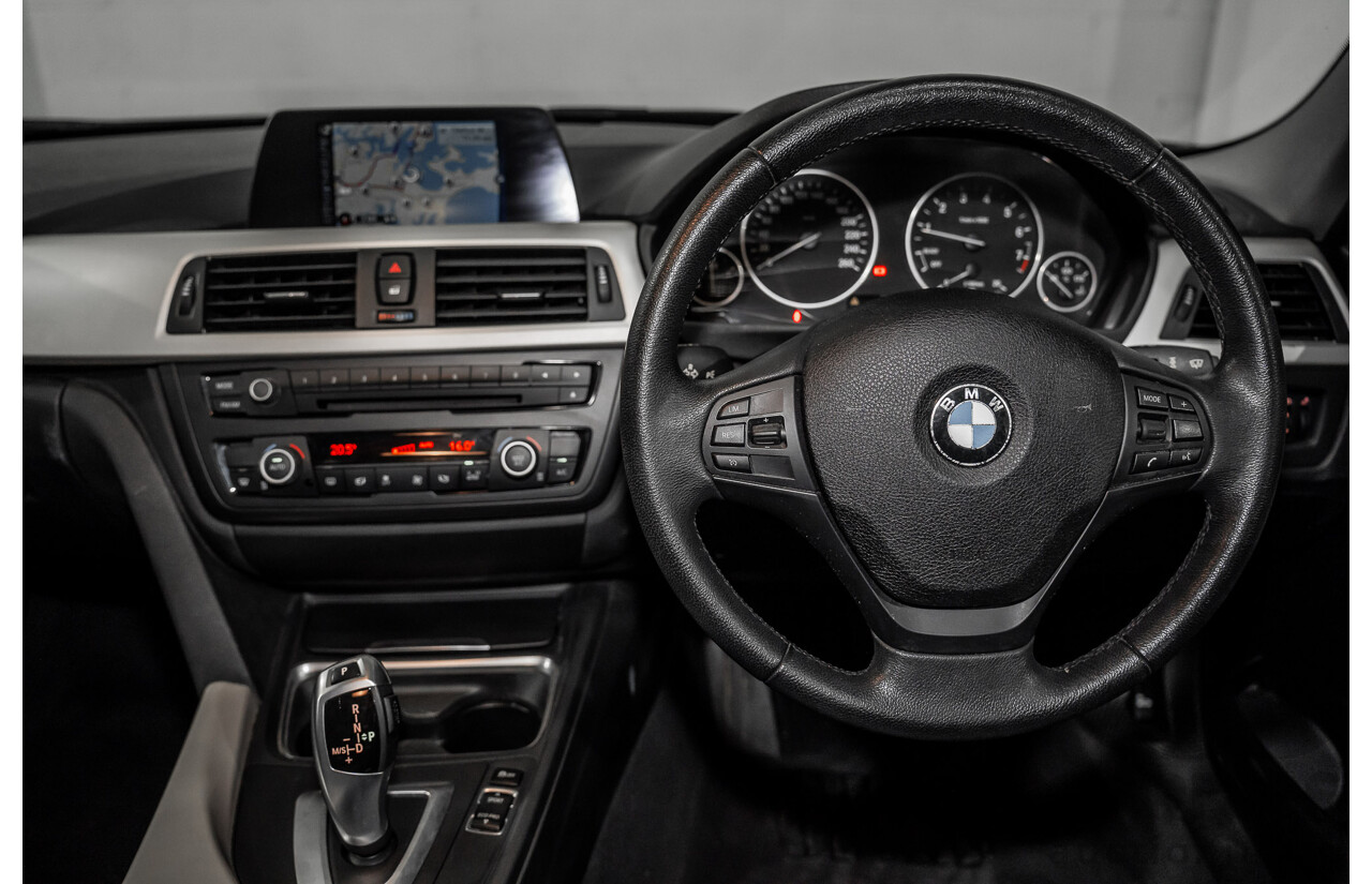 8/2014 BMW 316i F30 MY14 4d Sedan Schwarz Black II Turbo 1.6L