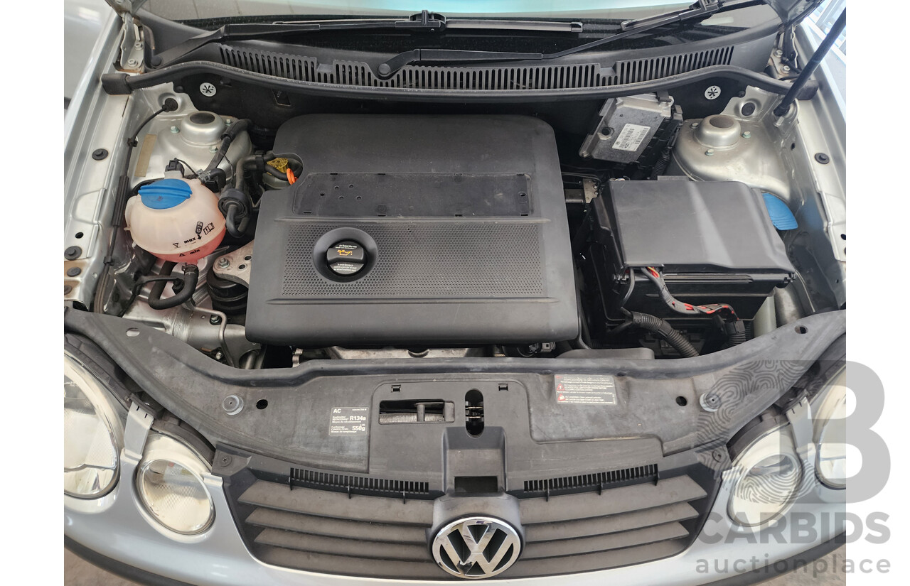 1/2005 Volkswagen Polo Match 9N 5d Hatchback Silver 1.4L