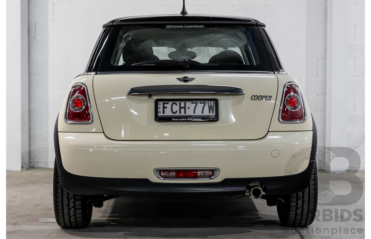 7/2011 Mini Cooper Chilli R56 MY11 2d Hatchback Pepper White 1.6L