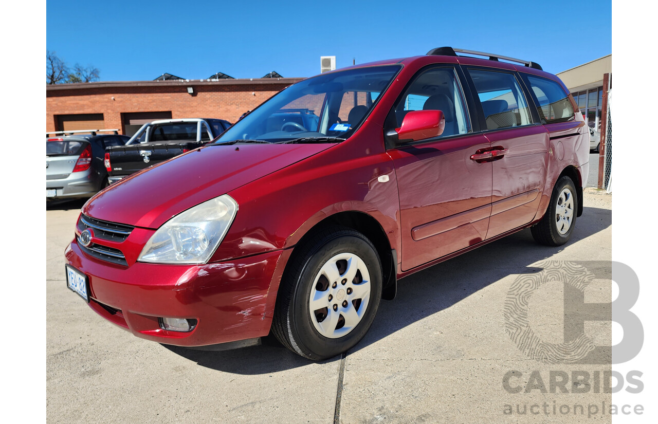 11/2006 Kia Grand Carnival (EX) VQ 4d Wagon Red 3.8L