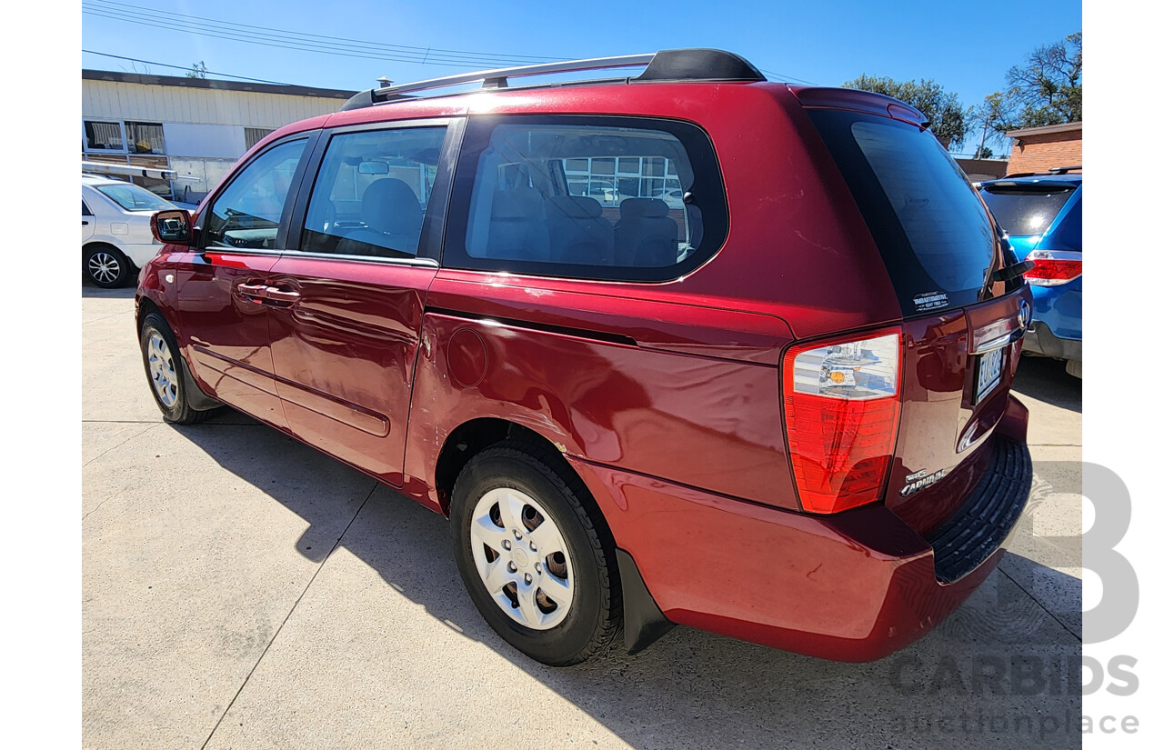 11/2006 Kia Grand Carnival (EX) VQ 4d Wagon Red 3.8L