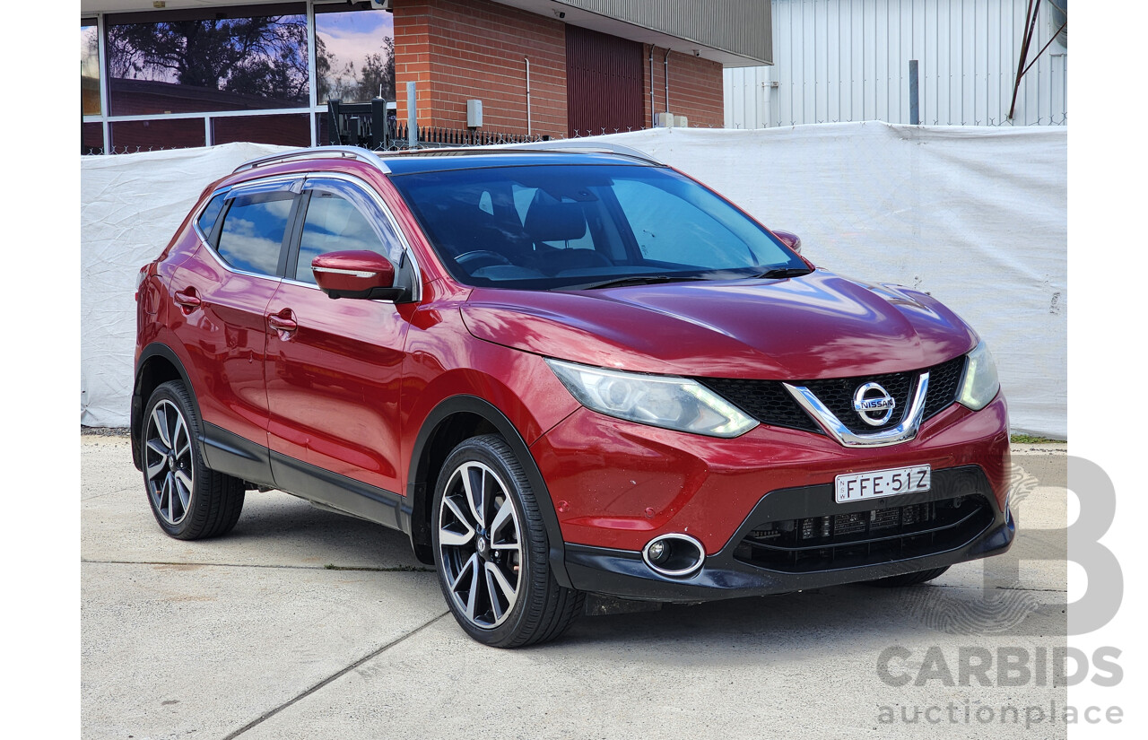 10/2014 Nissan Qashqai TL J11 4d Wagon Red 1.6L