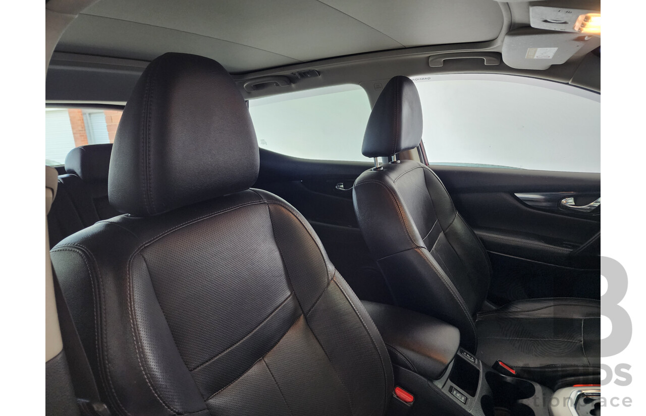10/2014 Nissan Qashqai TL J11 4d Wagon Red 1.6L