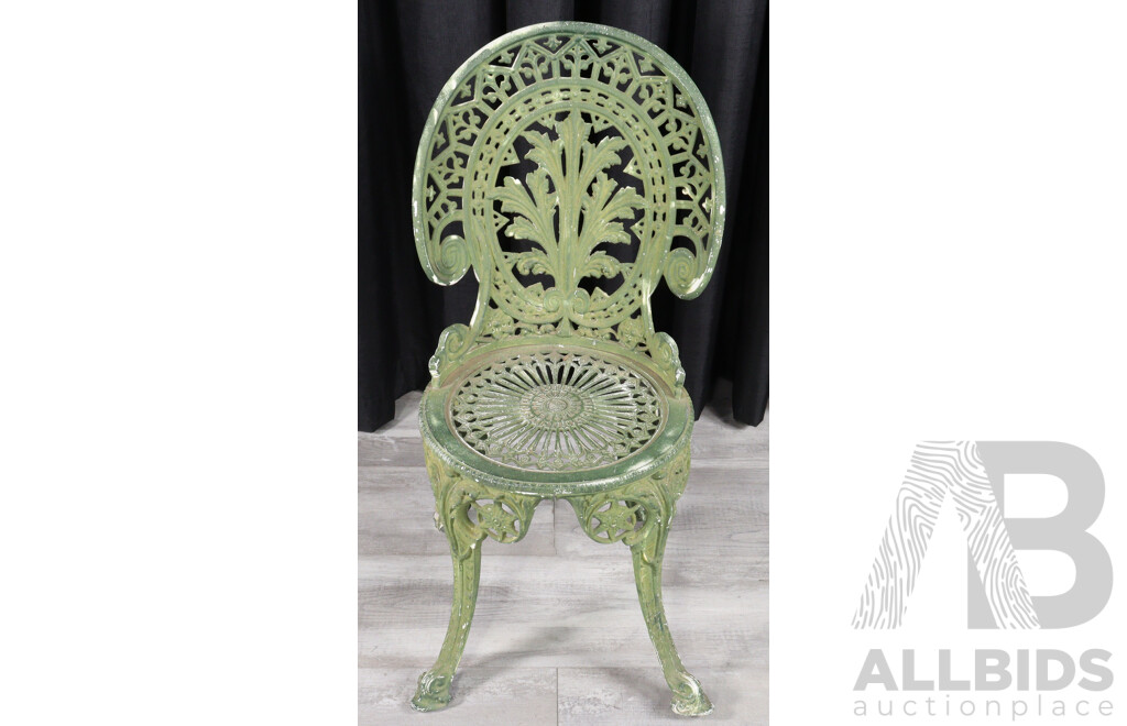 Vintage Four Piece Outdoor Cast Alloy Dining Suite
