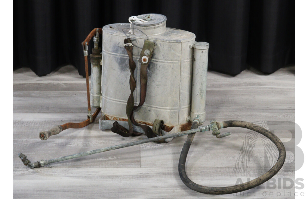 Vintage Rustic Backpack Rega Sprayer