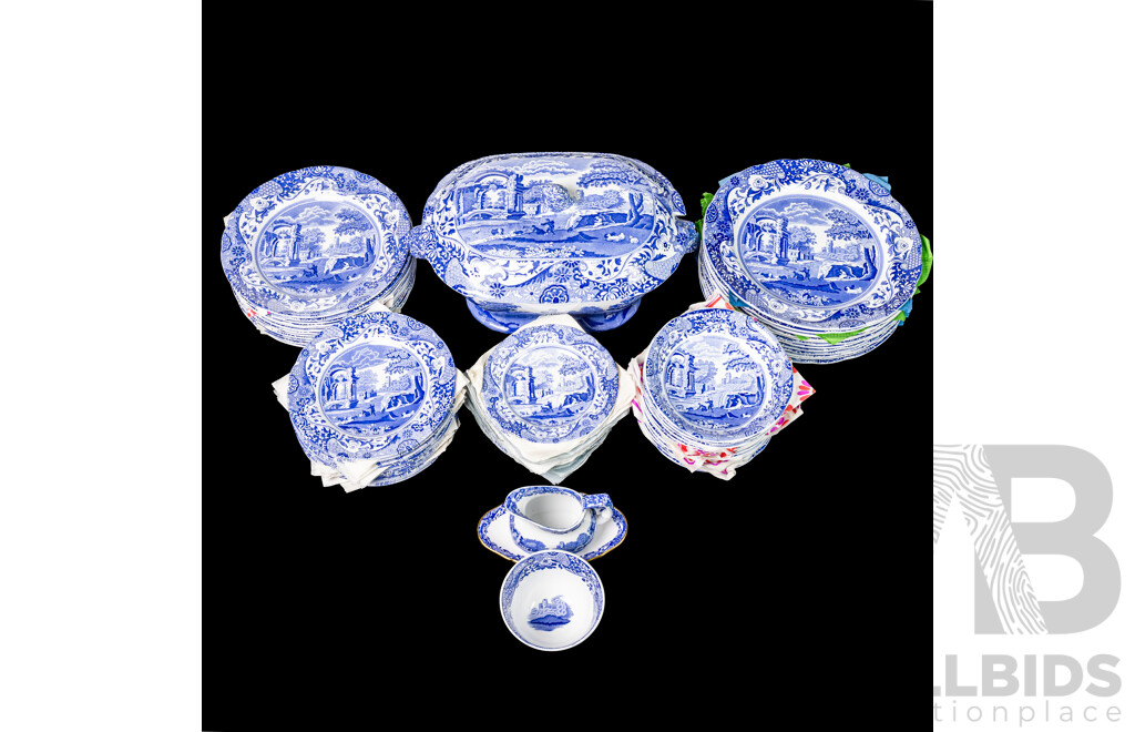 English Spode Porcelain 92 Piece Dinner Service in Classic 1812 Italian Design for Eight