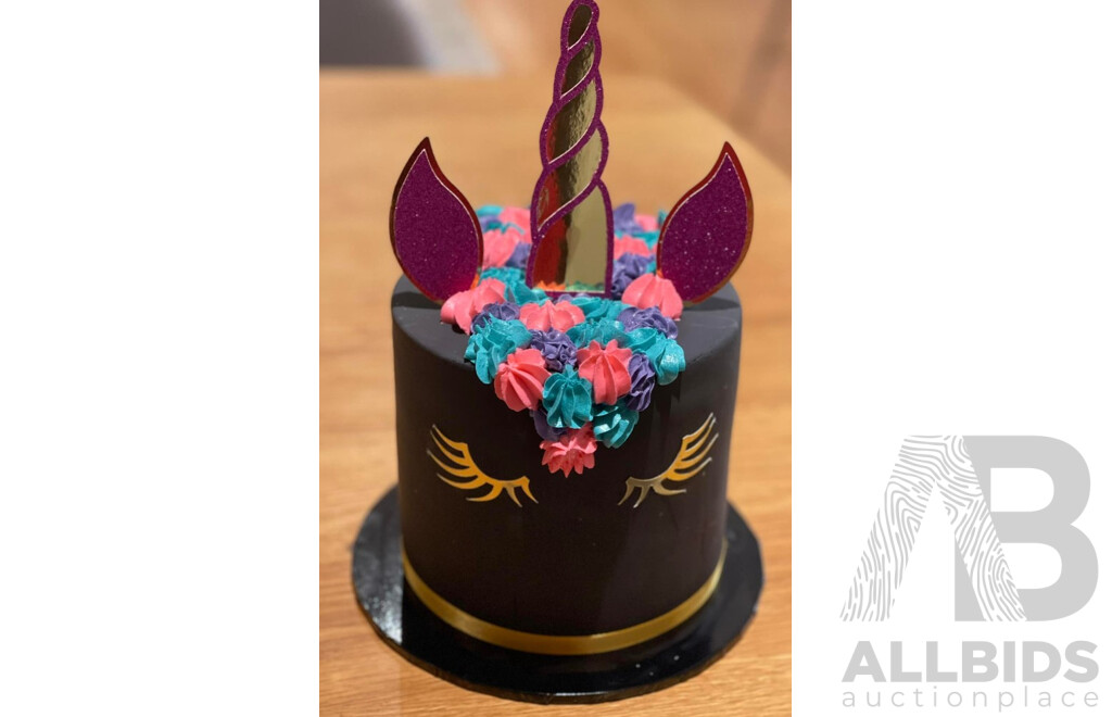 L91 - Occasion cake or cupcakes