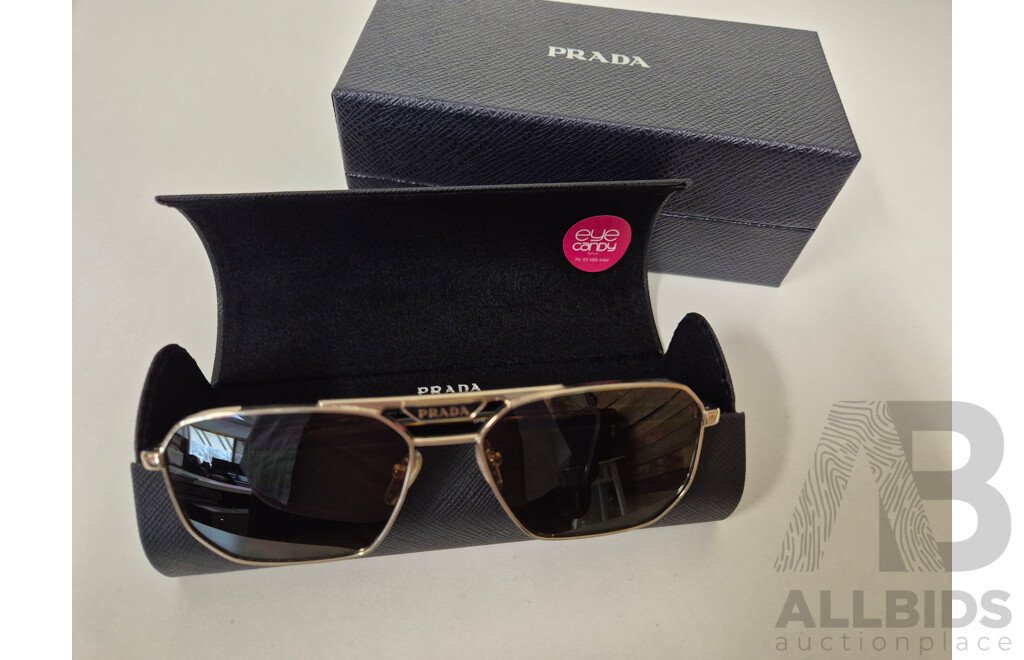 L99 - Sunglasses Prada