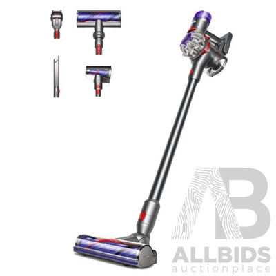 L46 - Dyson V8 Stick Vaccuum