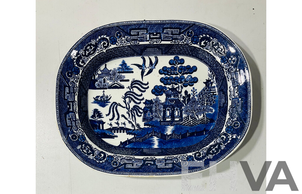 Vintage Blue and White Willow Pattern Platter