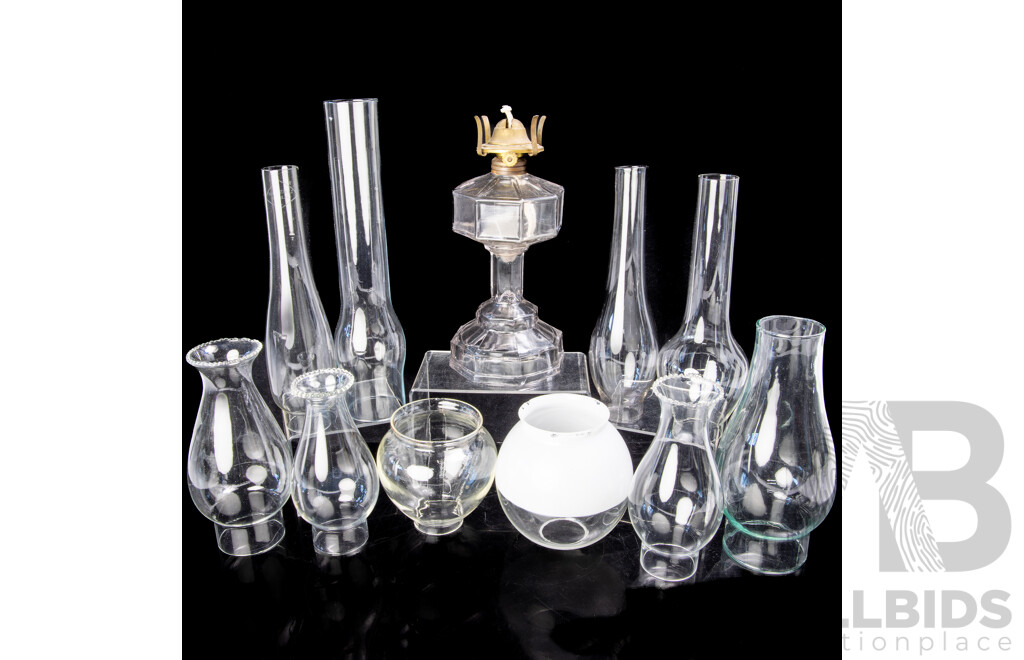 Antique Australian Appleton Brisbane Oil Lamp with Glass Octagonal Base and Font Along with Collection Mismatched Glass Flues