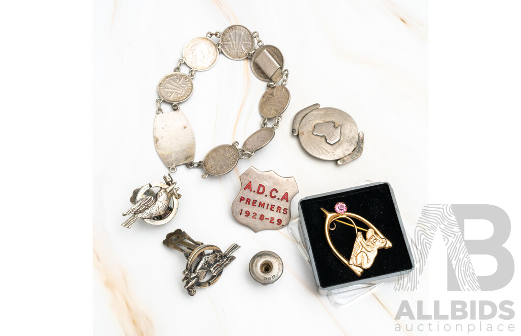 Pre 1850 Australia Map & Boomerang Sterling Silver Belt Buckle with Collection of Antique & Vintage Australian Jewellery