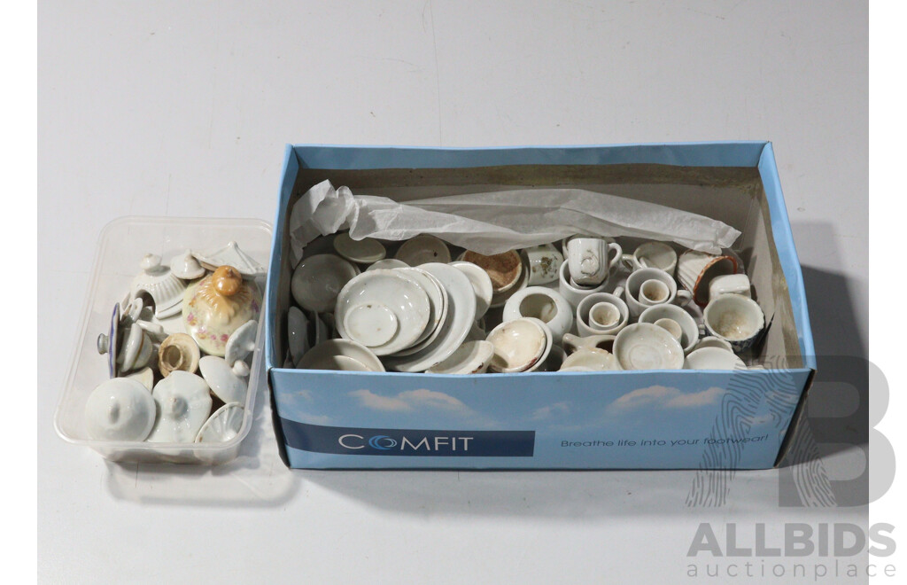 Collection Antique Dolls House Crockery
