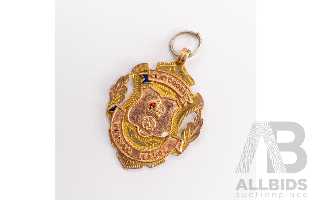 9ct Antique 'Claycross Nursing League' Medallion Shield, Winners 1922-3 Pendant, Birmingham, 4.81 Grams