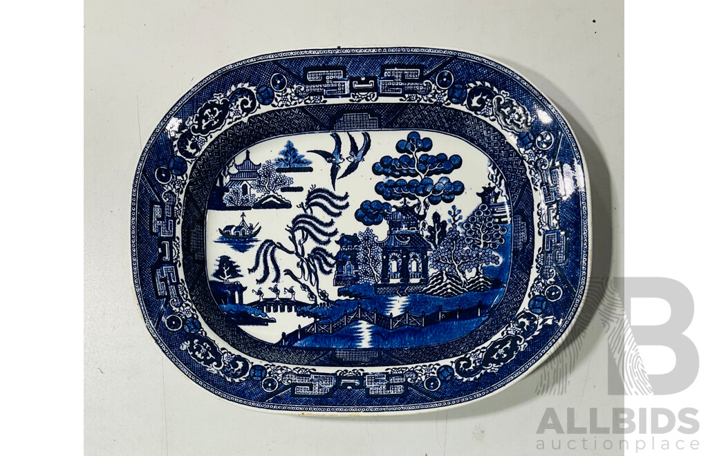 Vintage Blue and White Willow Pattern Platter