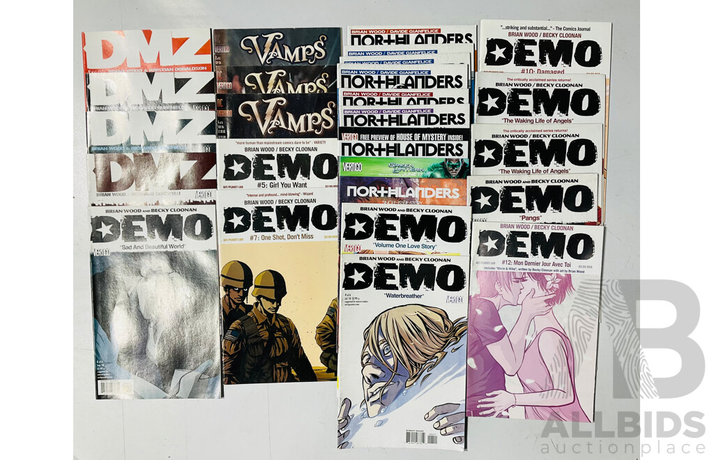 Large Collection of DC Vertigo Single Issues From Several Titles Including DMZ, Northlanders, Vamps and Demo