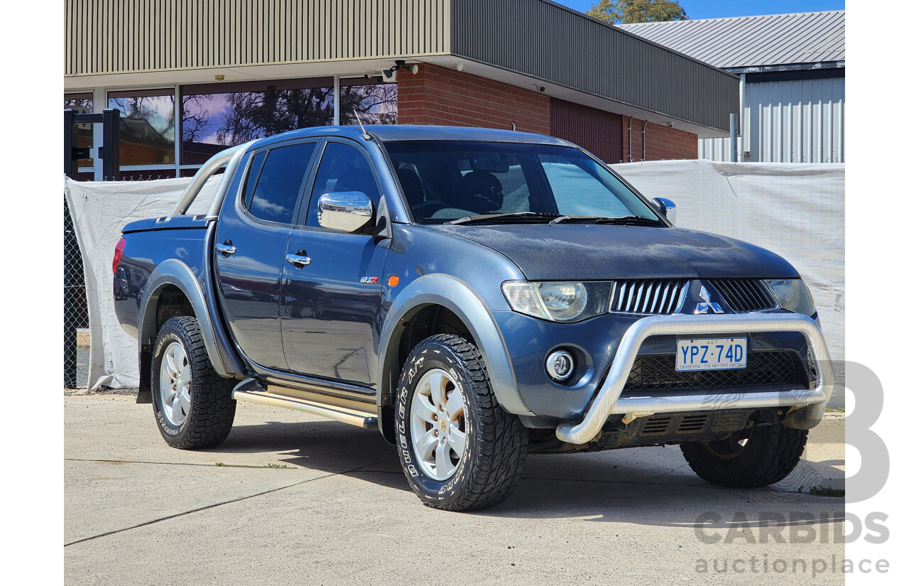 9/2009 Mitsubishi Triton Glx-R (4x4) ML MY09 Double Cab Utility Grey 3.2L