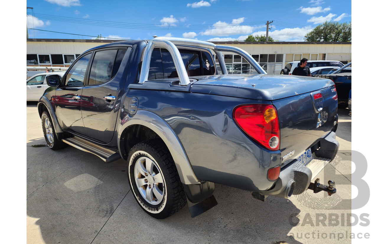 9/2009 Mitsubishi Triton Glx-R (4x4) ML MY09 Double Cab Utility Grey 3.2L