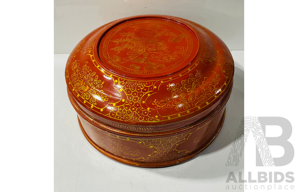 Large Vintage Burmese Lacquer Lidded Container