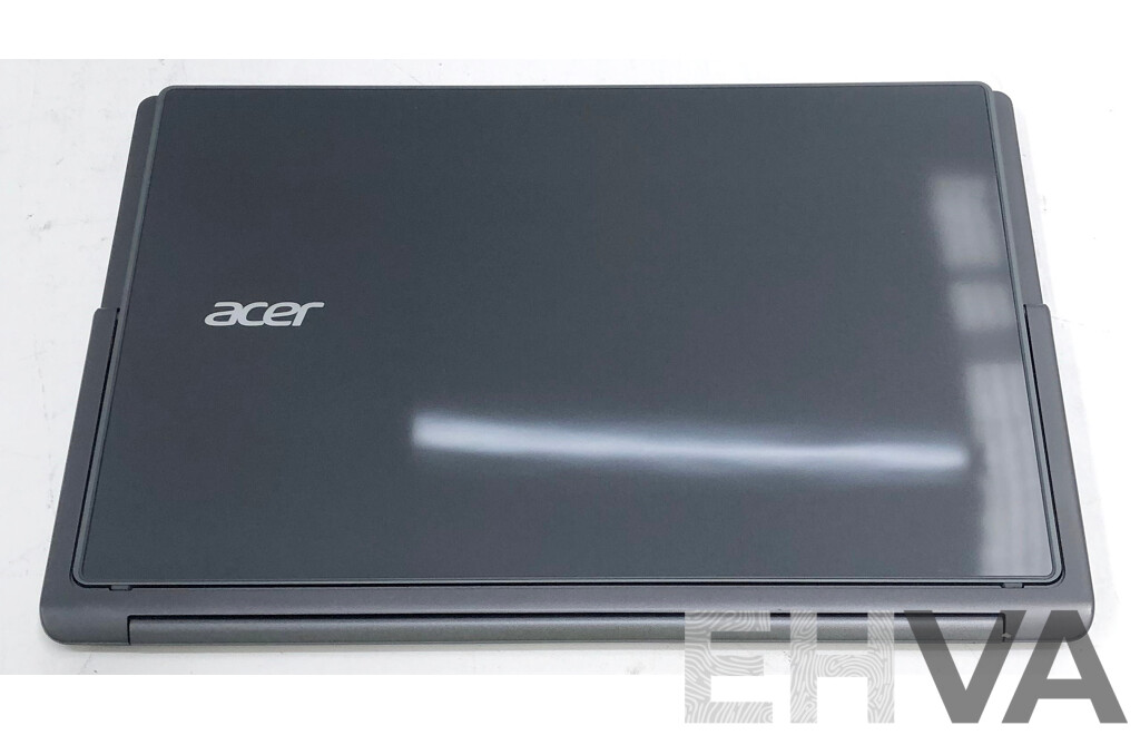 Acer (R7-371T-59GR) Aspire R 13 Intel Core i5 (5200U) 2.20GHz 2-Core CPU 13-Inch Convertible Touchscreen Laptop