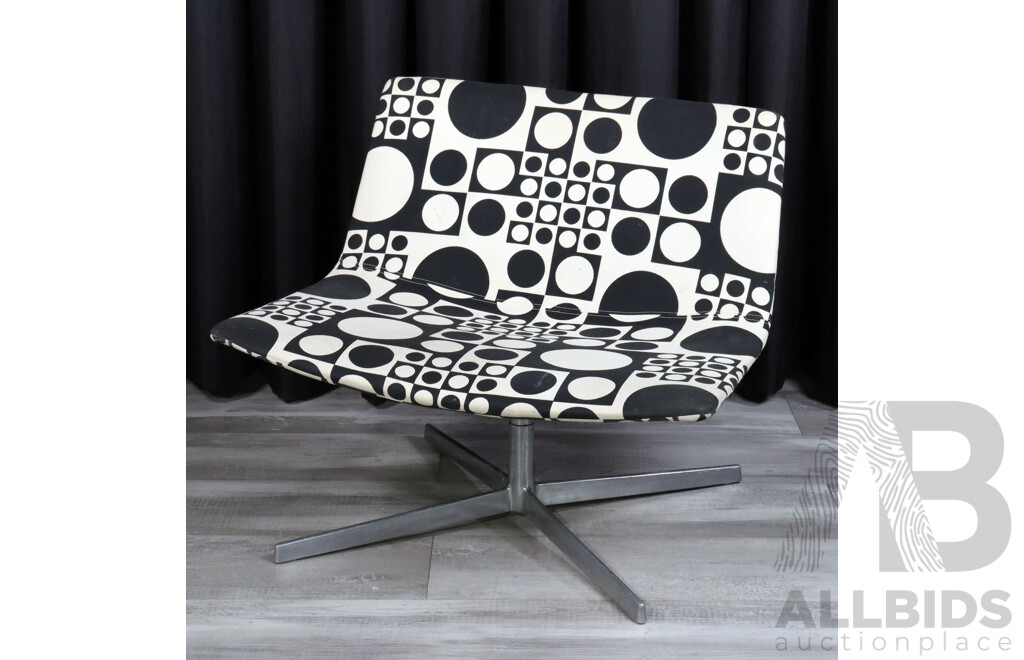 Catifa 80 lounge chair by Arper, designed by Lievore Altherr Molina