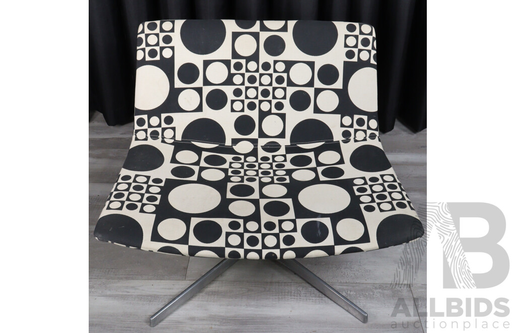 Catifa 80 lounge chair by Arper, designed by Lievore Altherr Molina