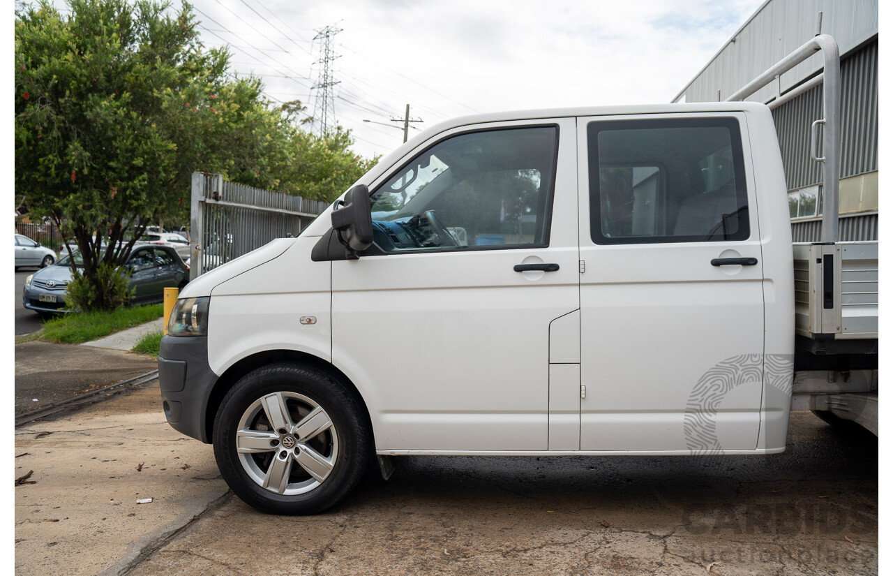 9/2010 Volkswagen Transporter 132 TDI LWB T5 MY10 Dual C/Chas White 2.0L