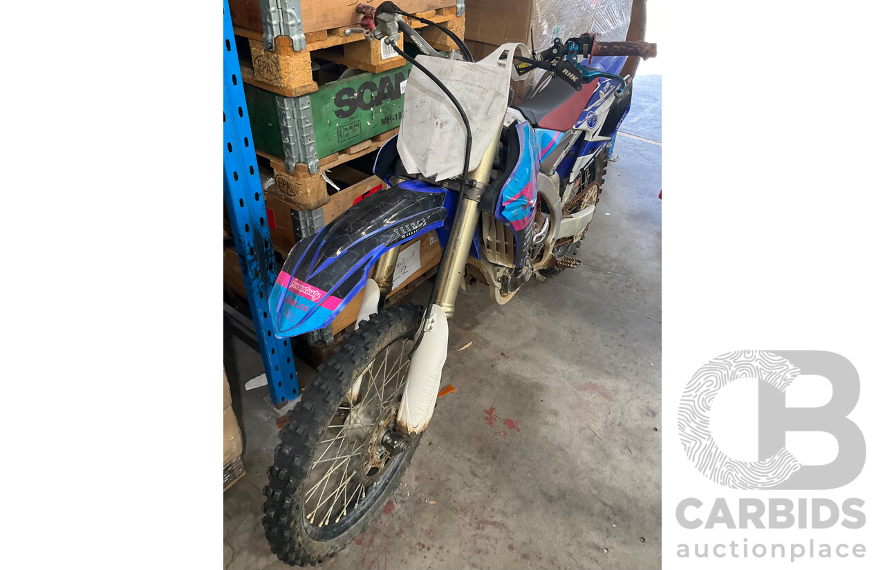 Yamaha YZ250 Dirt Bike