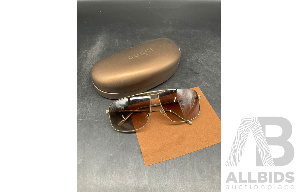 GUCCI 2214 Sunglasses in Color ADACC - ORP $299