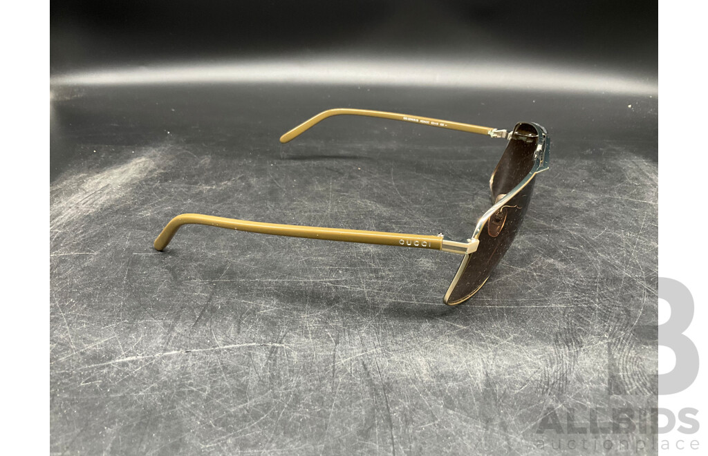 GUCCI 2214 Sunglasses in Color ADACC - ORP $299