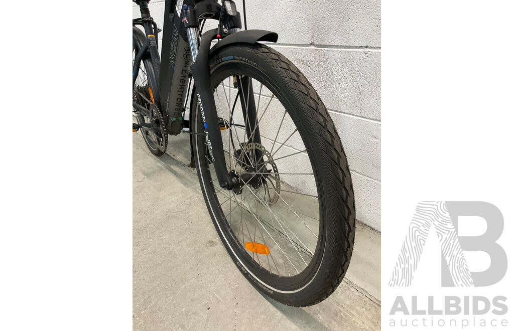 NCM Milano Black Plus Reconditionne Urban Electric Bike