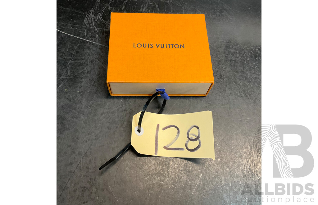 Grey Men's Wallet Branded LOUIS VUITTON