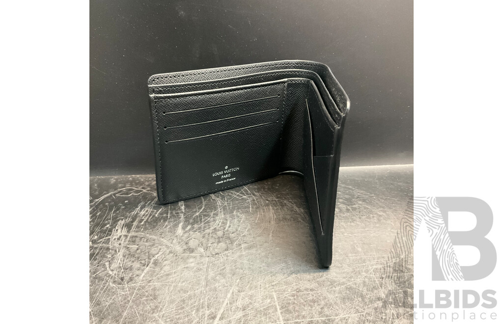 Grey Men's Wallet Branded LOUIS VUITTON