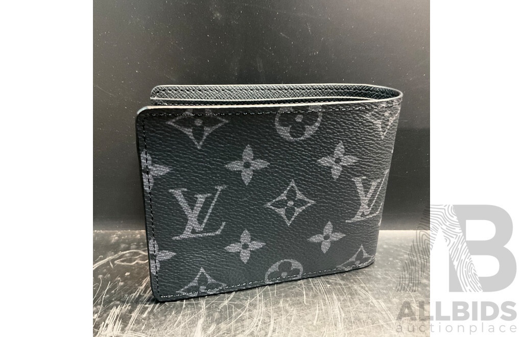 Grey Men's Wallet Branded LOUIS VUITTON