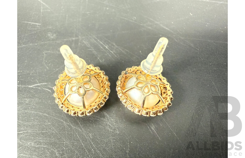 S925 Pearl Style Earrings