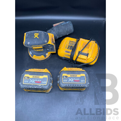 DEWALT 18V XR Brushless 125 Mm Sander (DCW210), Battery Charger (DCB118XE) and 2x 18V 6ah Battery - Lot of 4